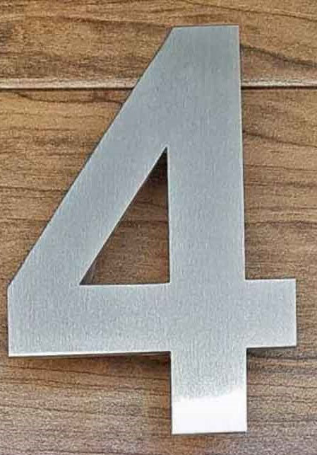 NUMERO 4 ACERO INOX. 6 GRANDE